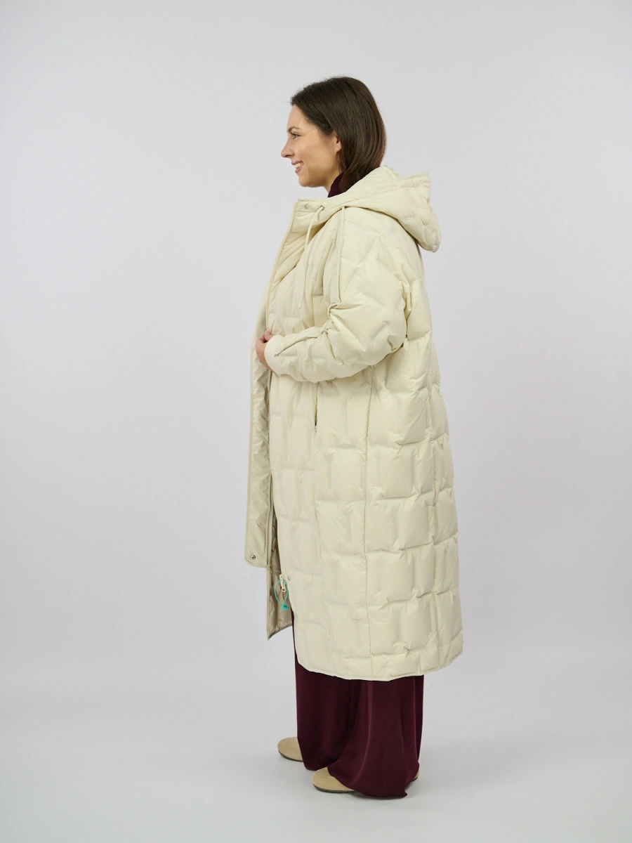 Стёганое пуховое пальто с капюшоном, размеры 50-60 фото 2