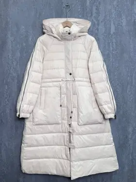 Пуховое пальто 23095 Размер 48-54 (слоновая кость)Уценка