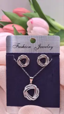 Набор колье и серьги Б00017