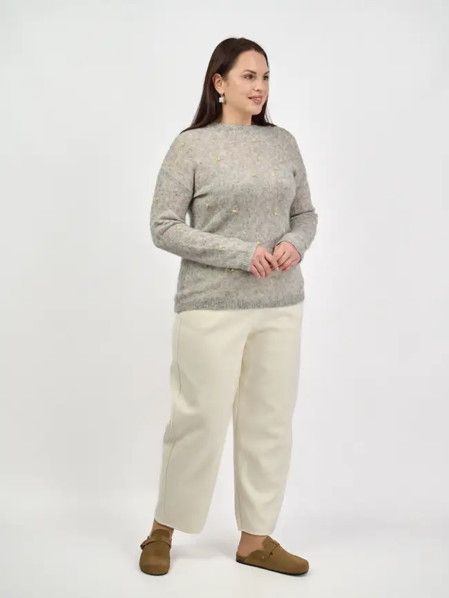 Брюки с защипами 