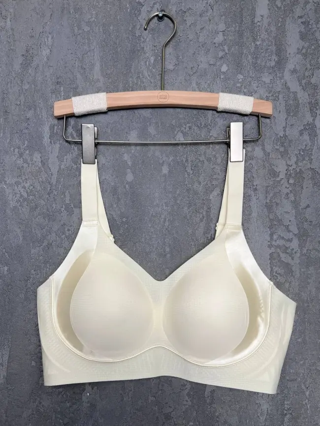 Топ бесшовный с чашками 955 фото 24