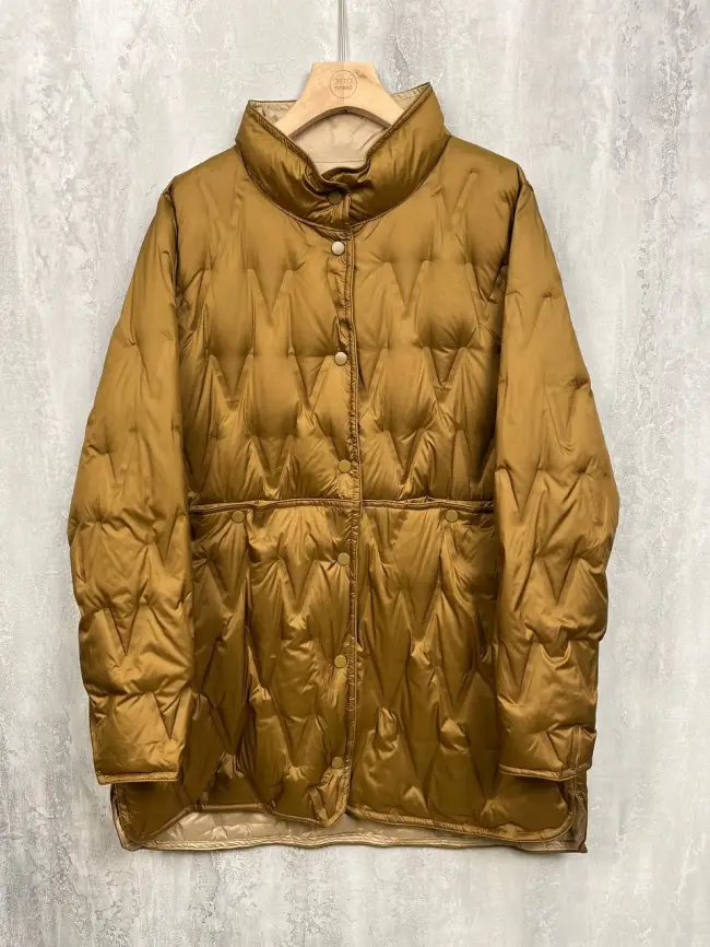 Удлинённая пуховая куртка 90312 Размеры 46-52 фото 30