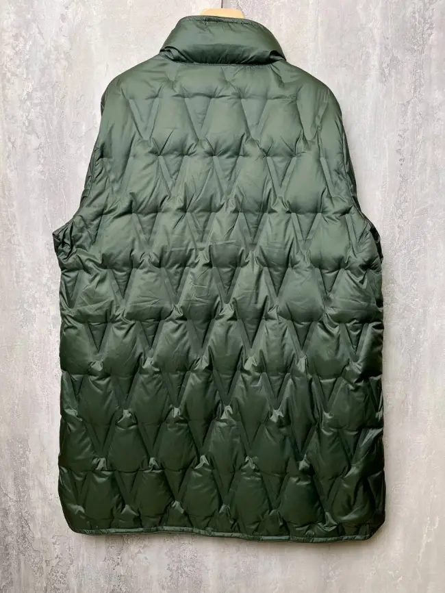 Удлинённая пуховая куртка 90312 Размеры 46-52 фото 3