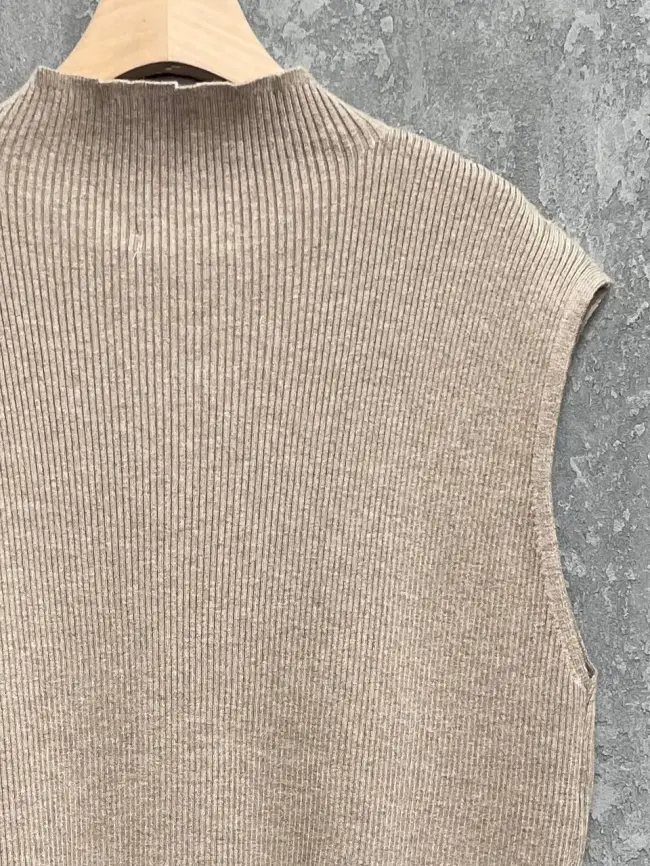 Джемпер без рукавов ЭттоПлюс 876 Размер 54-58 фото 87