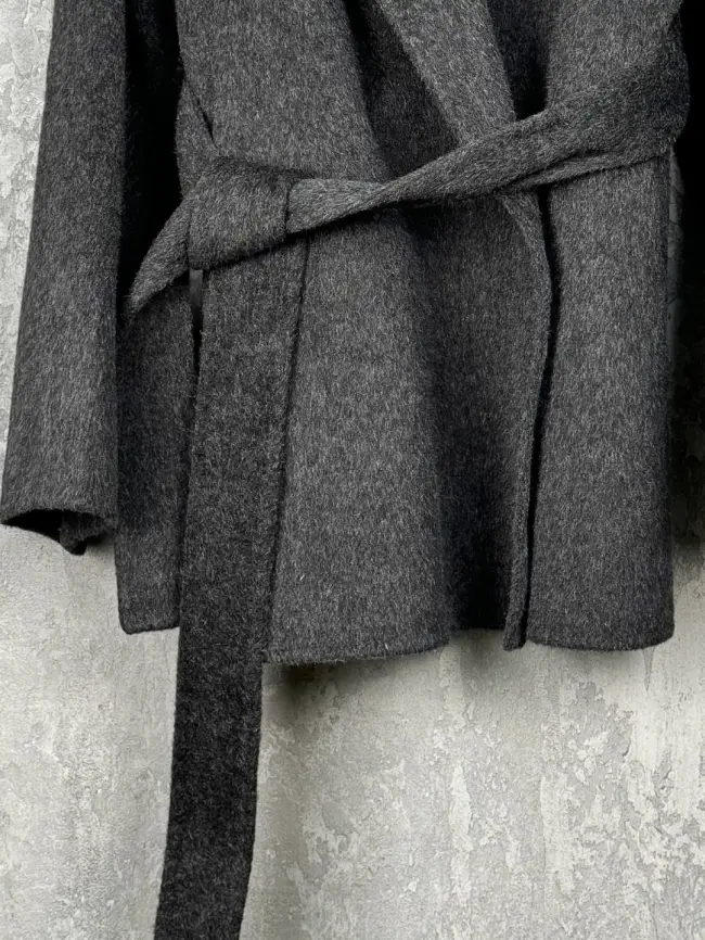 Пальто короткое с капюшоном 206 фото 3