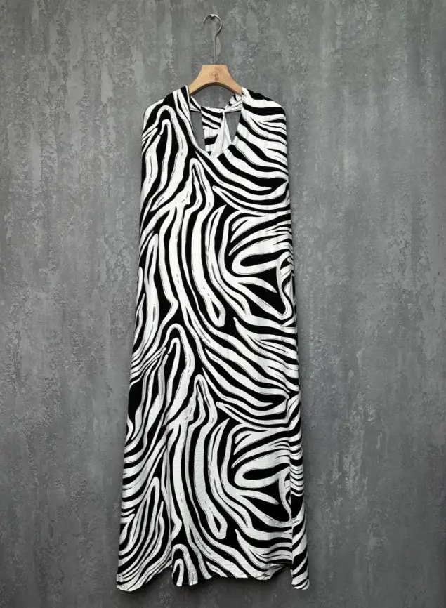 Сарафан в полоску черно-белый ЭттоПлюс 027-3 размер 52- 56 фото 11