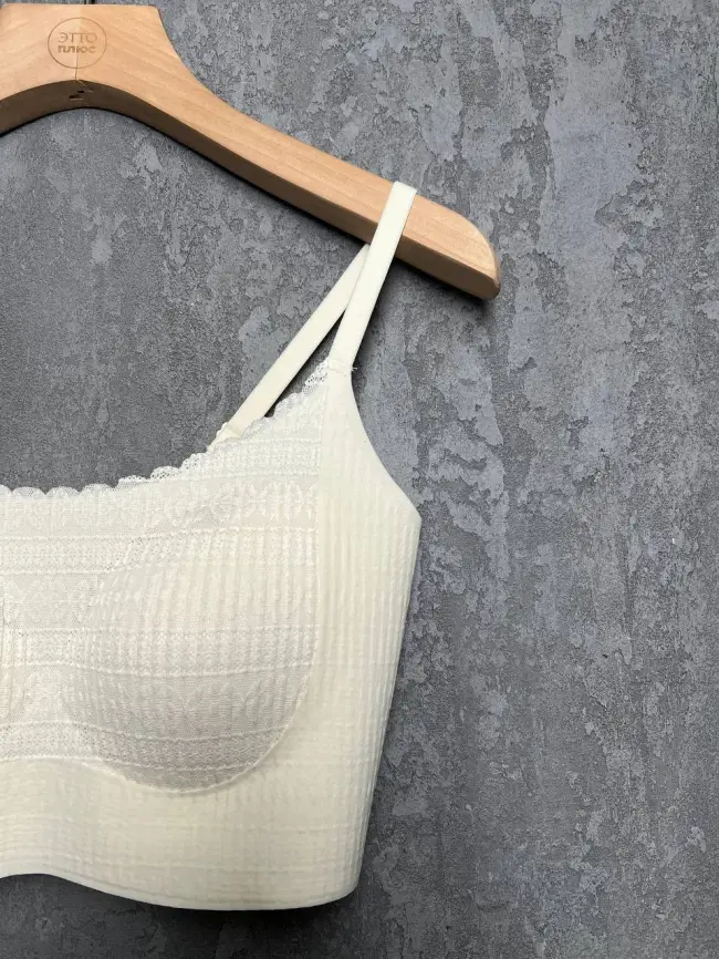 Топ бесшовный с чашками 950 Размер 48-52 фото 2