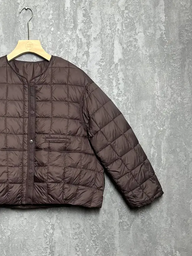 Куртка пух легкая 8176 Размер 44-52 фото 7