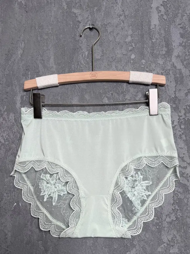 Трусы женские 847 Размер 48-52 фото 1