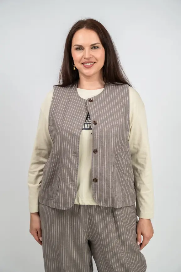 Жилет льняной ЭттоПлюс 88125 Размер 50-54 фото 1