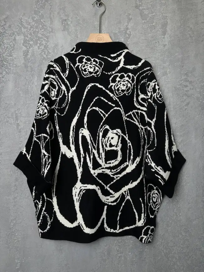 Джемпер "Цветочный принт" 0922 Размер 46-54 фото 21