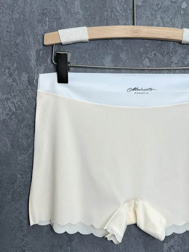 Шорты бесшовные 355 Размер 50-52 фото 5