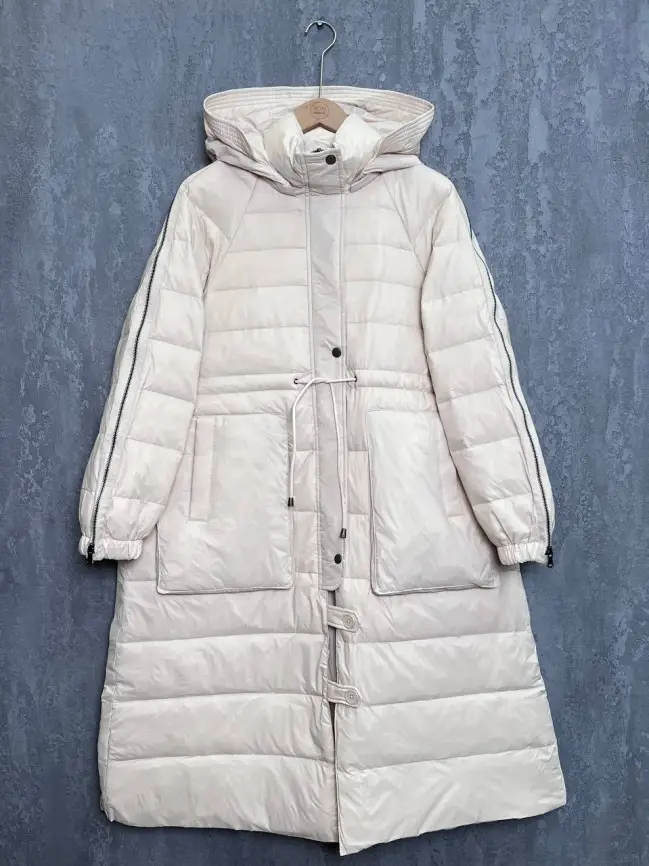 Пуховое пальто 23095 Размер 48-54 (слоновая кость)Уценка фото 1