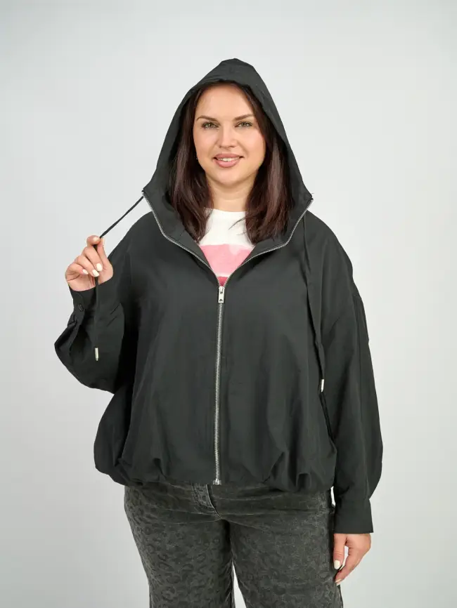 Ветровка с капюшоном 25170 Размер 50-60 фото 2