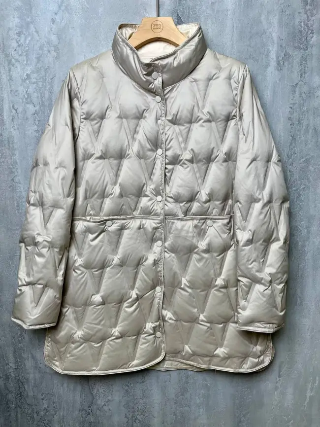 Удлинённая пуховая куртка 90312 Размеры 46-52 фото 5