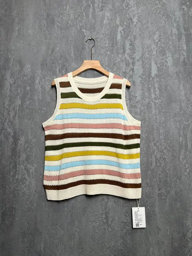 Жилет трикотажный 22962 размер 50- 58 фото 14