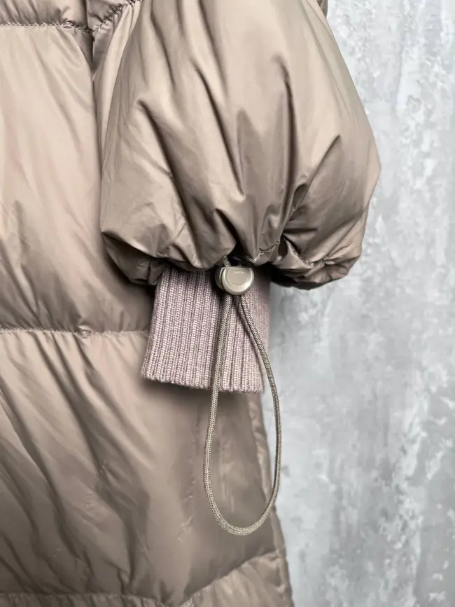 Пуховое пальто 788 Размер 48-54 фото 5