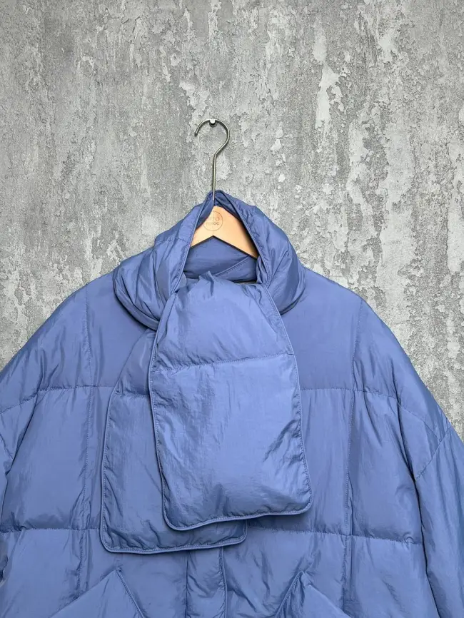 Пуховик женский с шарфом 8358 Размер 50-58 фото 35