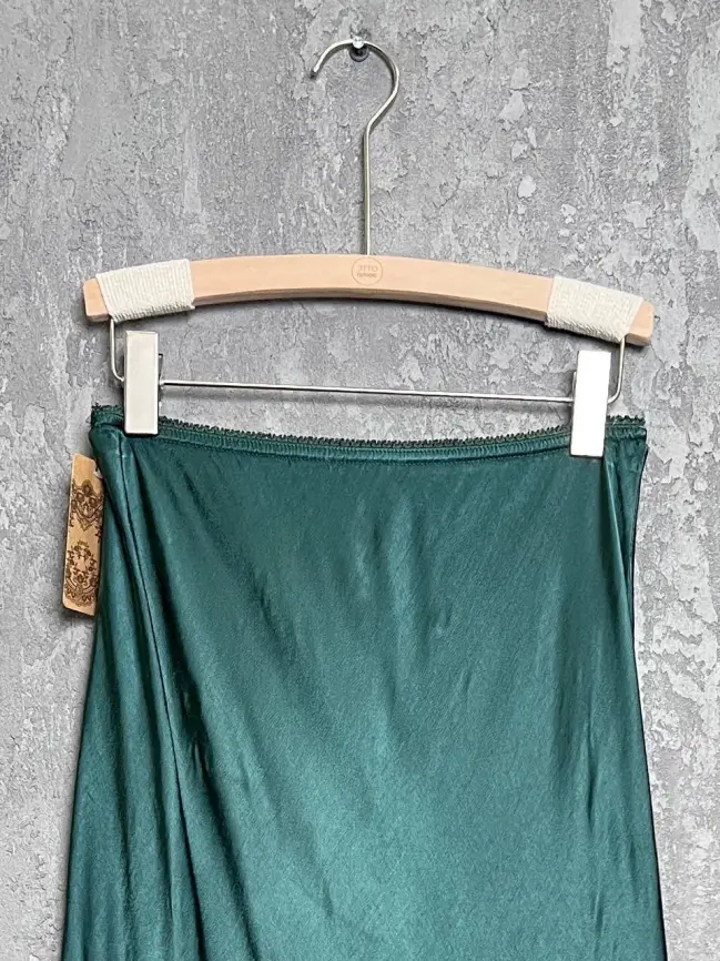 Юбка атлас 9298-1 Размер 48-56 фото 137