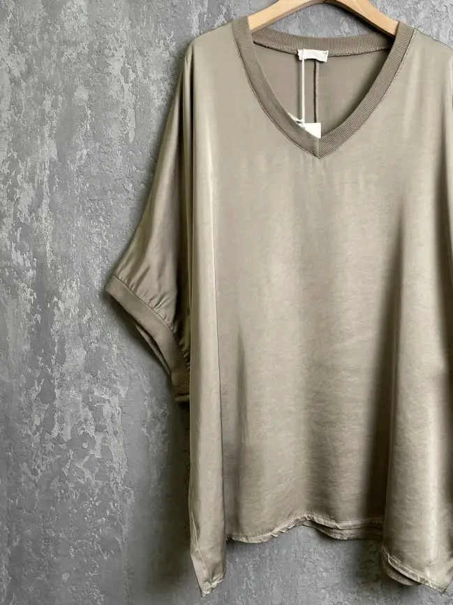 Блуза атлас Италия 84085 Размер 50-56 фото 3