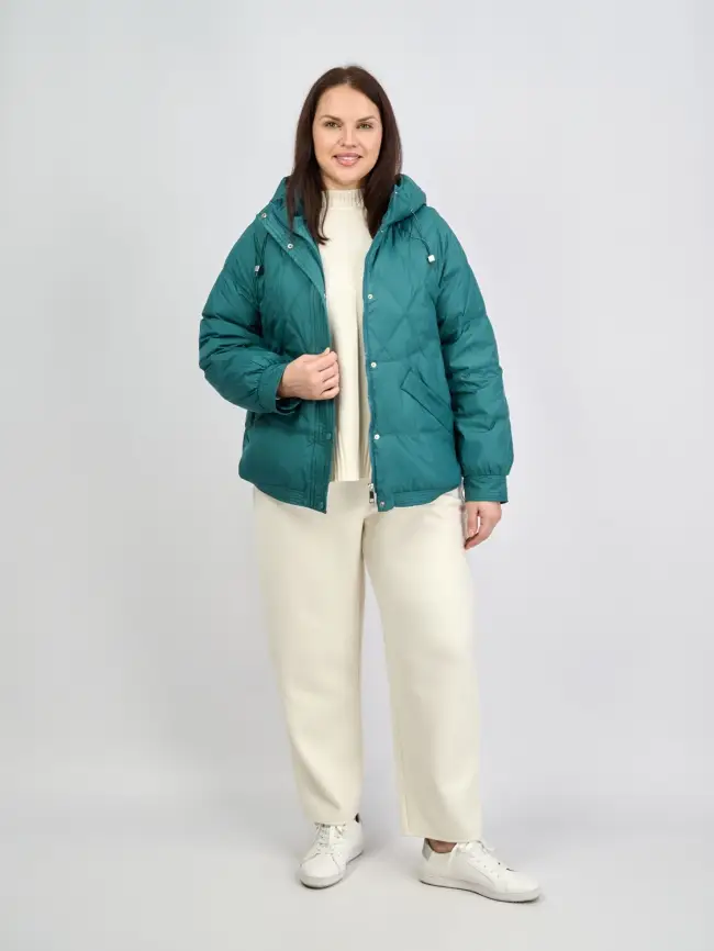 Брюки с защипами 