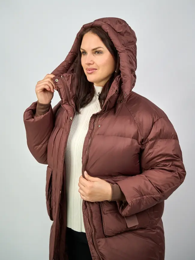 Пуховое пальто с кожаной вставкой 03741 Размер 48-54 фото 3