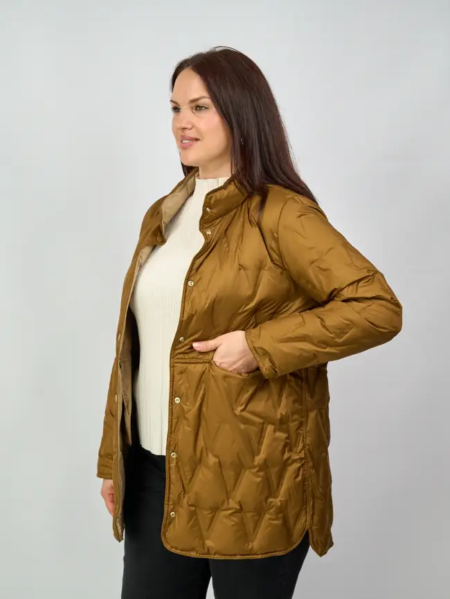 Удлинённая пуховая куртка 90312 Размеры 46-52 фото 15