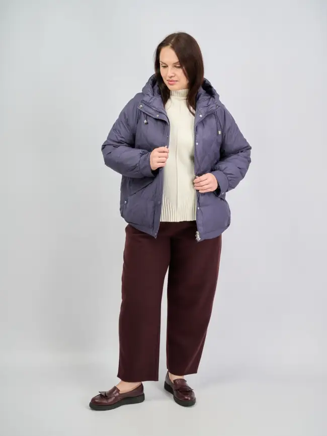 Брюки с защипами 