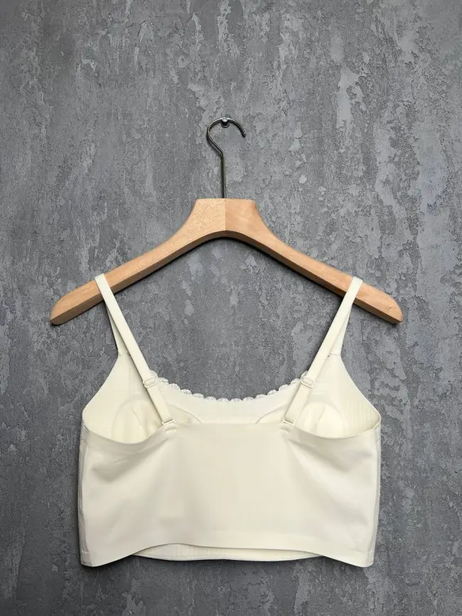 Топ бесшовный с чашками 950 Размер 48-52 фото 3