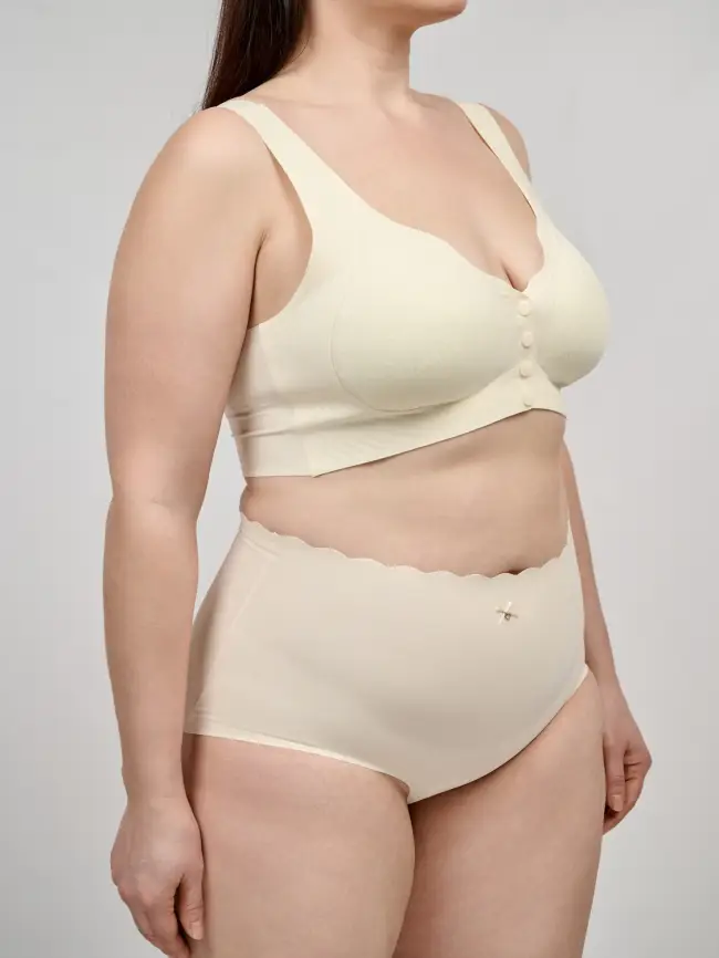 Топ бесшовный с чашками 1636 Размеры фото 53