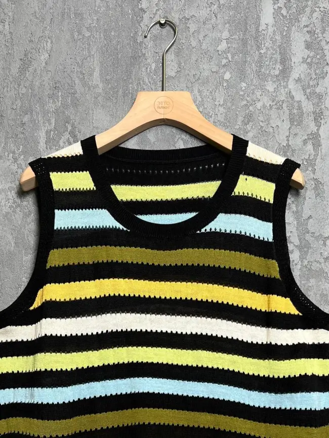 Жилет трикотажный 22962 размер 50- 58 фото 13