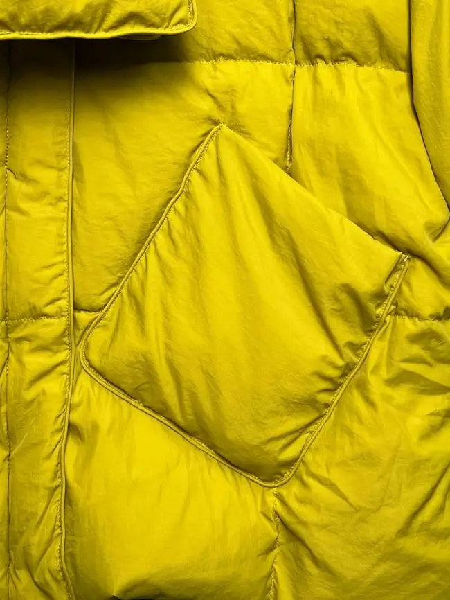 Пуховик женский с шарфом 8358 Размер 50-58 фото 13