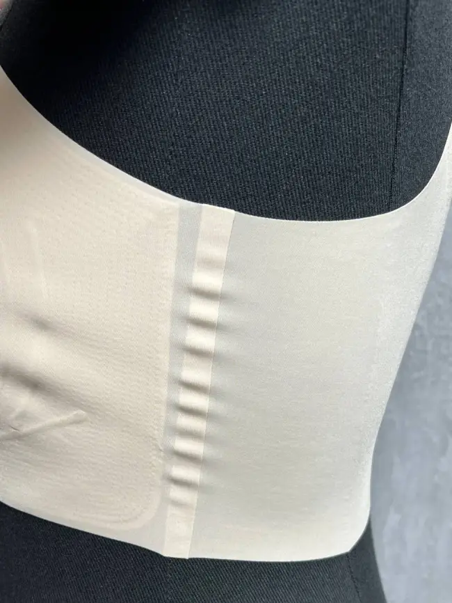 Топ бесшовный с чашками 952 Размер фото 18