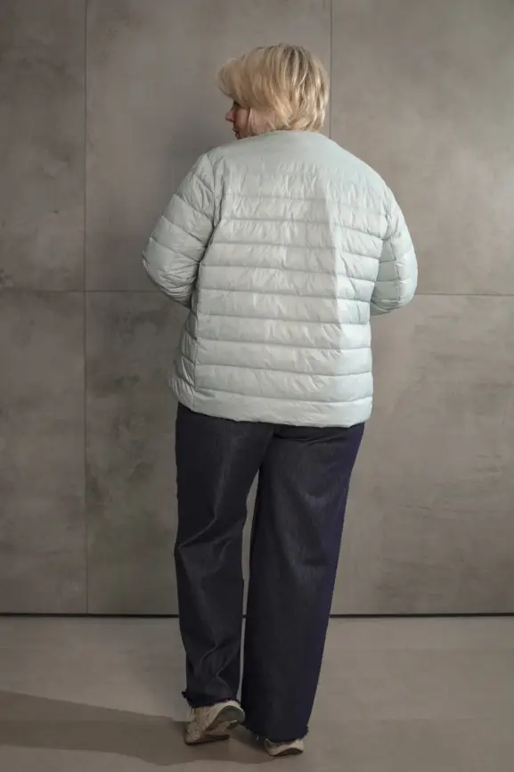 Легкая пуховая куртка 8802 Размер 46-56 фото 166
