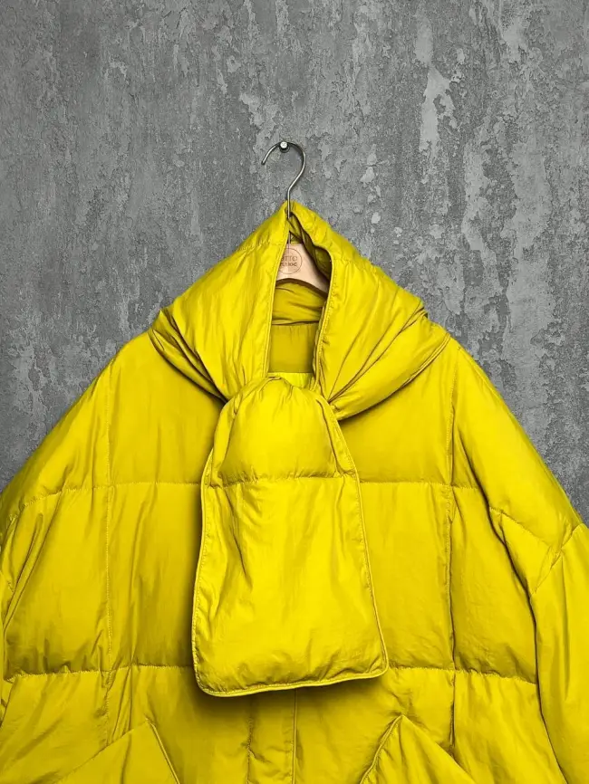 Пуховик женский с шарфом 8358 Размер 50-58 фото 11