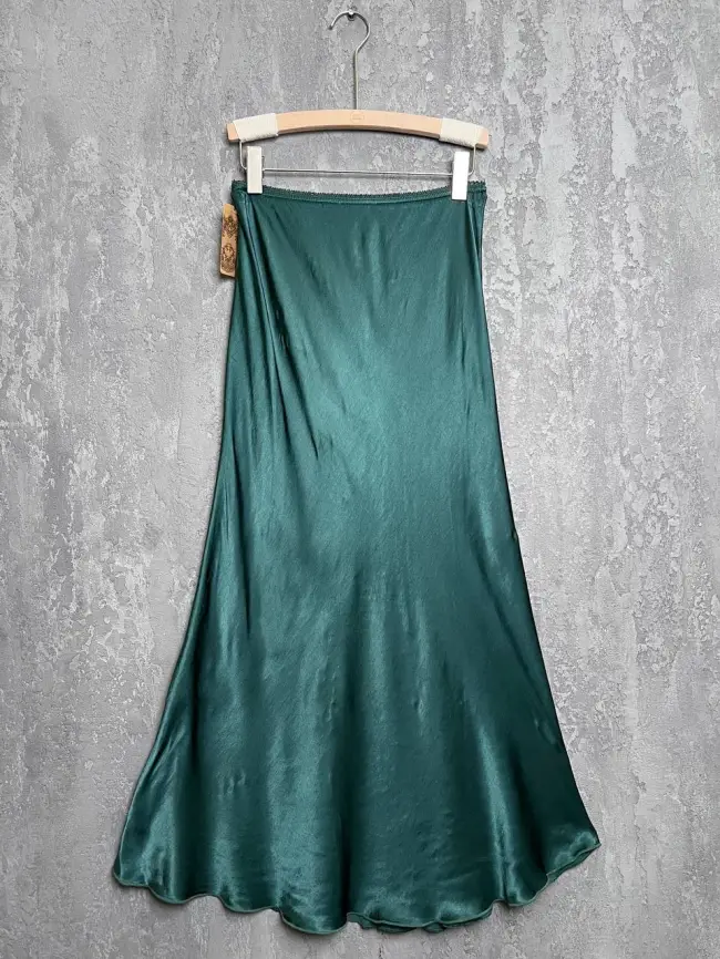 Юбка атлас 9298-1 Размер 48-56 фото 136