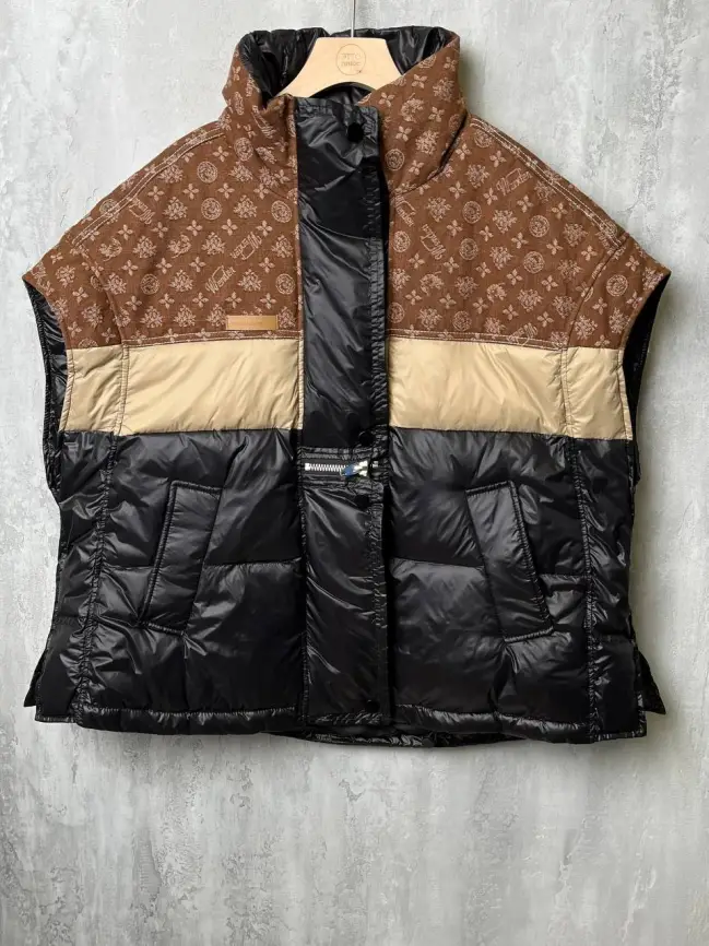 Жилет на двух молниях 1219 Размер 48-58 фото 10