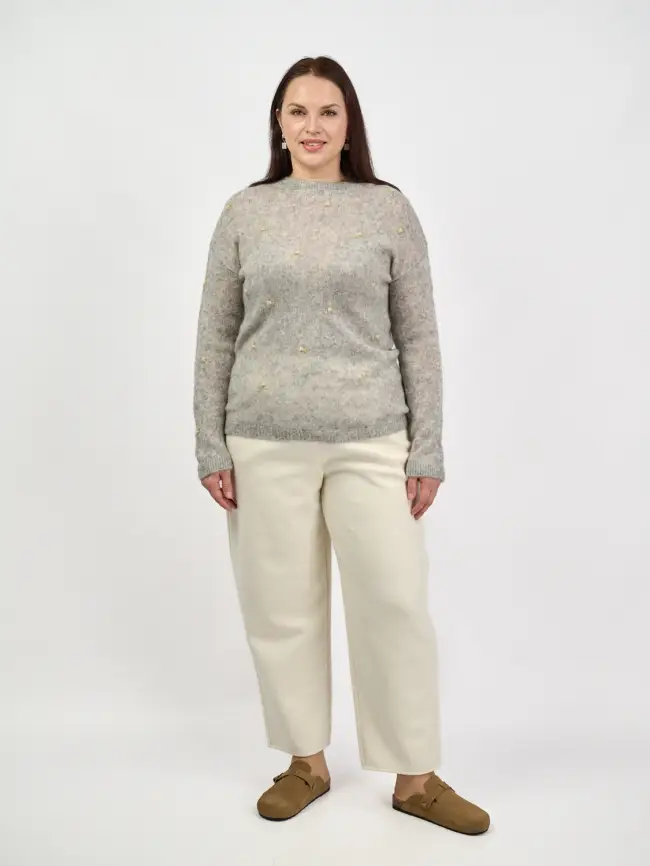 Брюки с защипами 